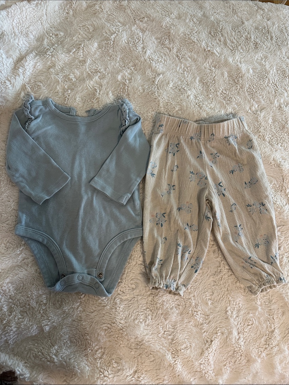 Carter's Blue Long-Sleeve Bodysuit with Cream Floral Pants